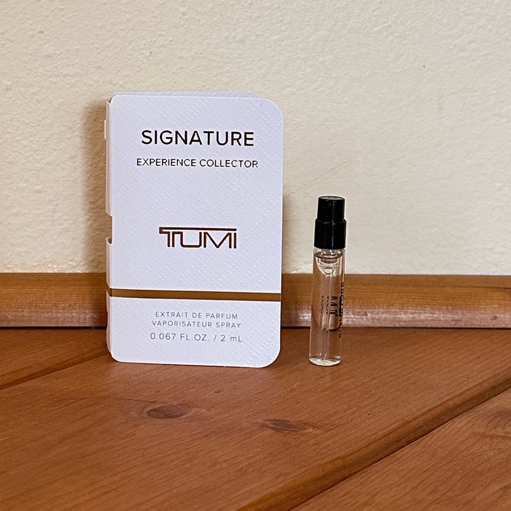 5/$15 TUMI Signature Experience Collector Sample - 2ml